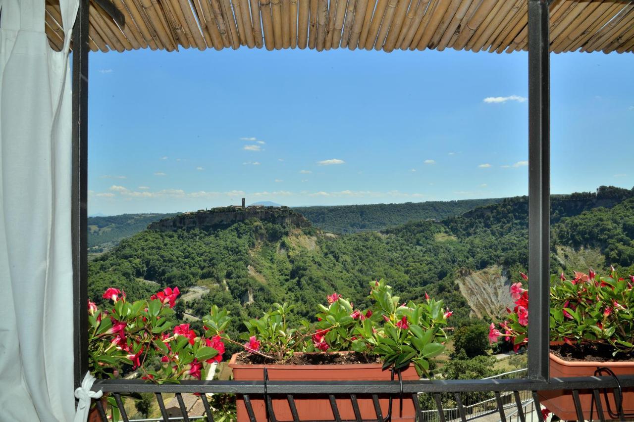 Le Calanque La Terrazza Su Civita Lubriano Exteriér fotografie