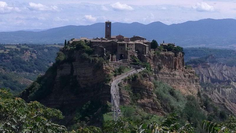 Le Calanque La Terrazza Su Civita Lubriano Exteriér fotografie